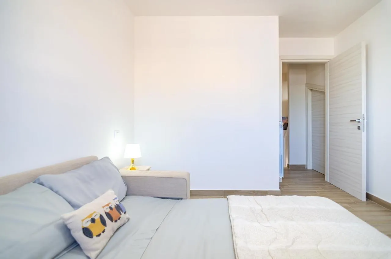 Vicino Ai Castelli Romani! Villetta Moderna Con Wifi E Parcheggio Apartment